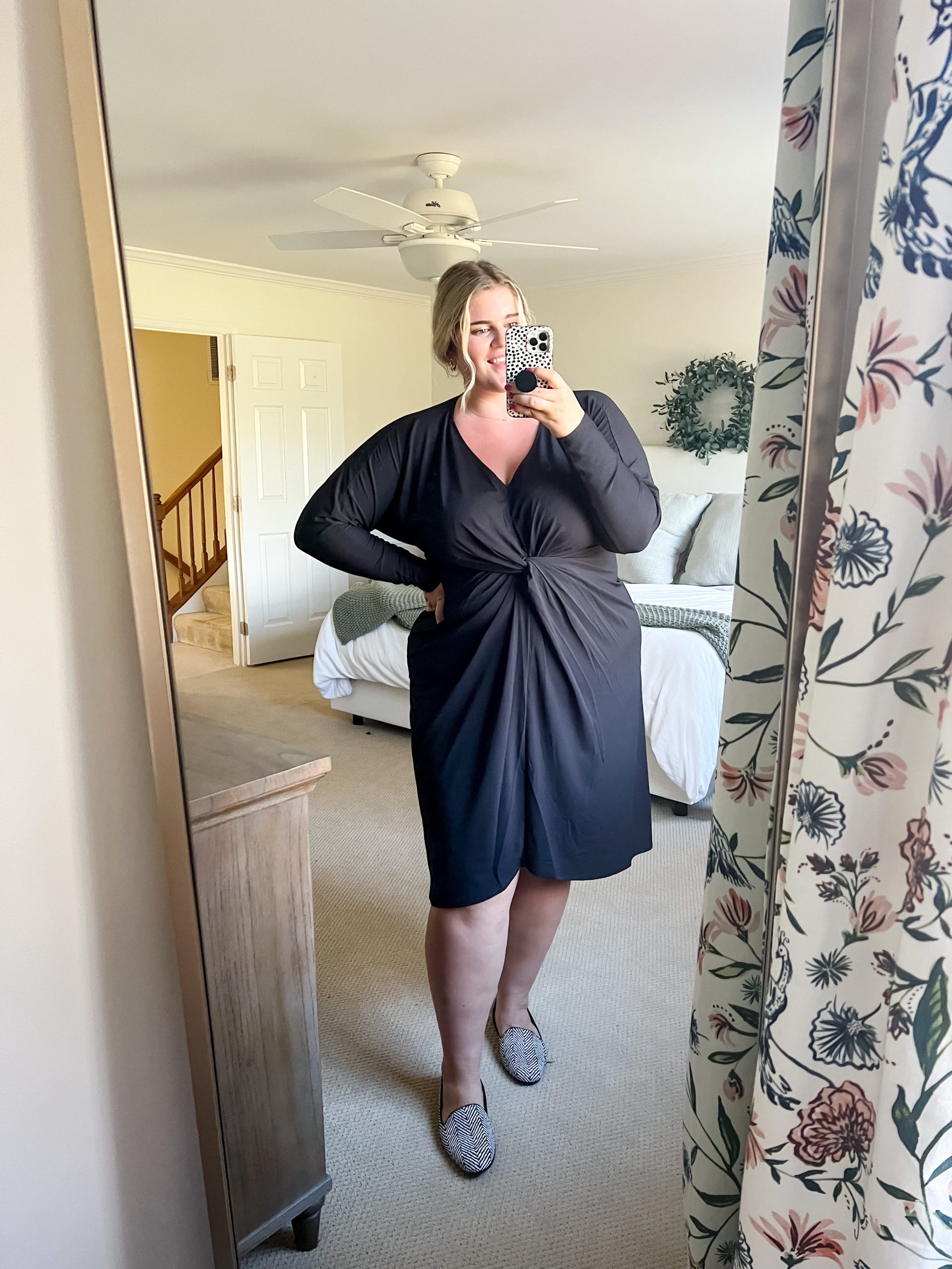 7 Festive Plus Size Holiday Outfit Ideas - www.carlakiley.com